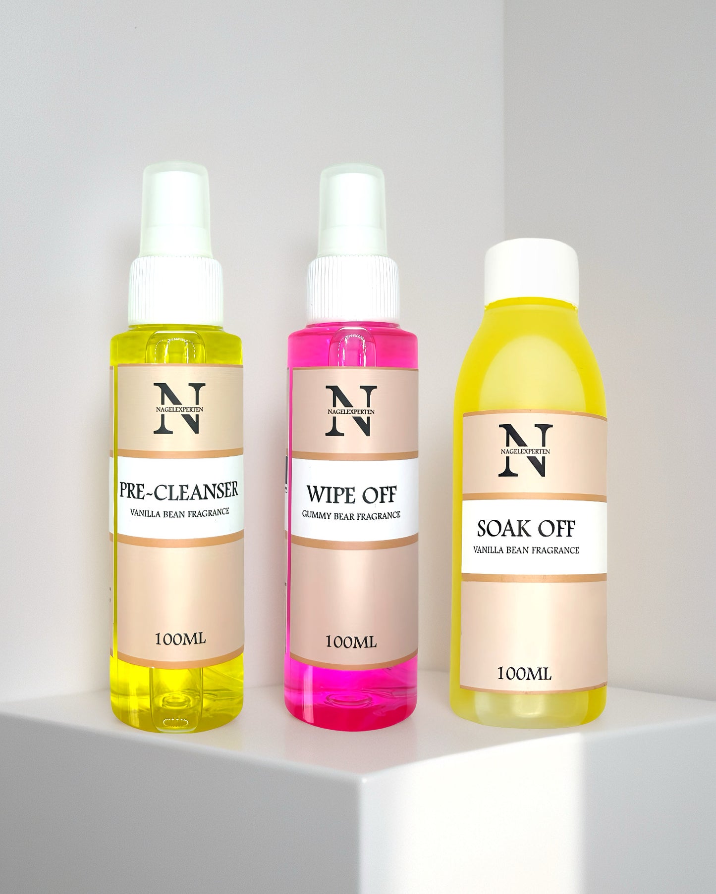 Nagelkit med tre sprayflaskor – cleaner, nagelborttagning och vätska för att ta bort klibbig yta efter UV-härdning.