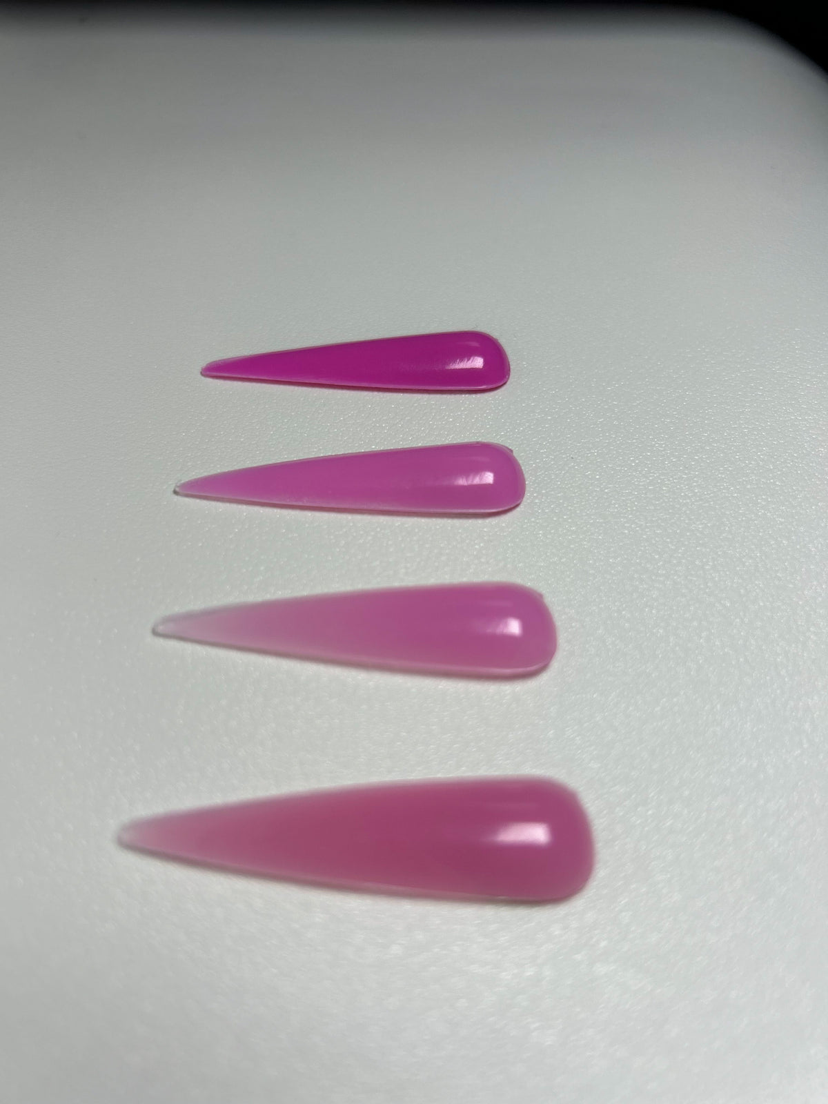 Nagelexperten skapa egna press on naglar rosa