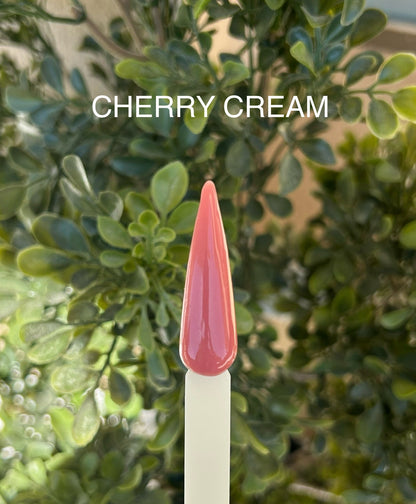 Nagelexperten teststicka i färgen cherry cream builder gel.